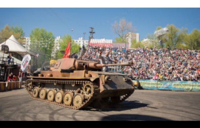 Шоу Монстр Траки против Танков в Мастер Панин Парке - Bileti.ru